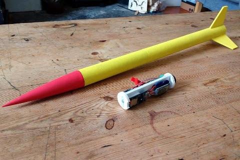 Calum Macintosh's Arduino-Powered Model Rocket Data Logger