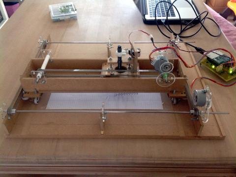 Joris Van Looveren's PCB-Drilling, Arduino-Powered XY-Table Build