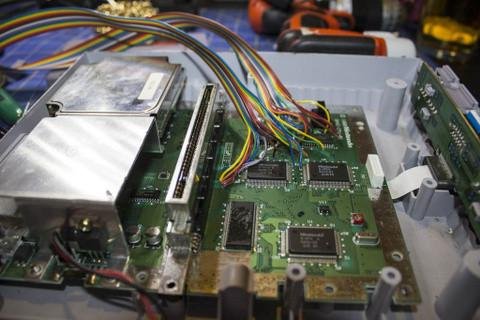 Nathan Shaw Demonstrates His Arduino-Powered Circuit-Bent SNES