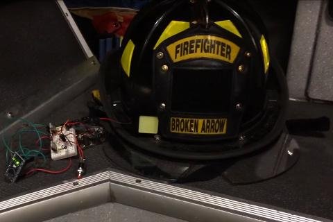 Robert Thomas' Arduino-powered LED helmet lamp project